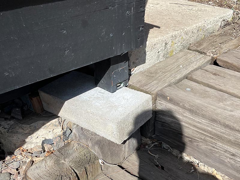 dangerous deck footing