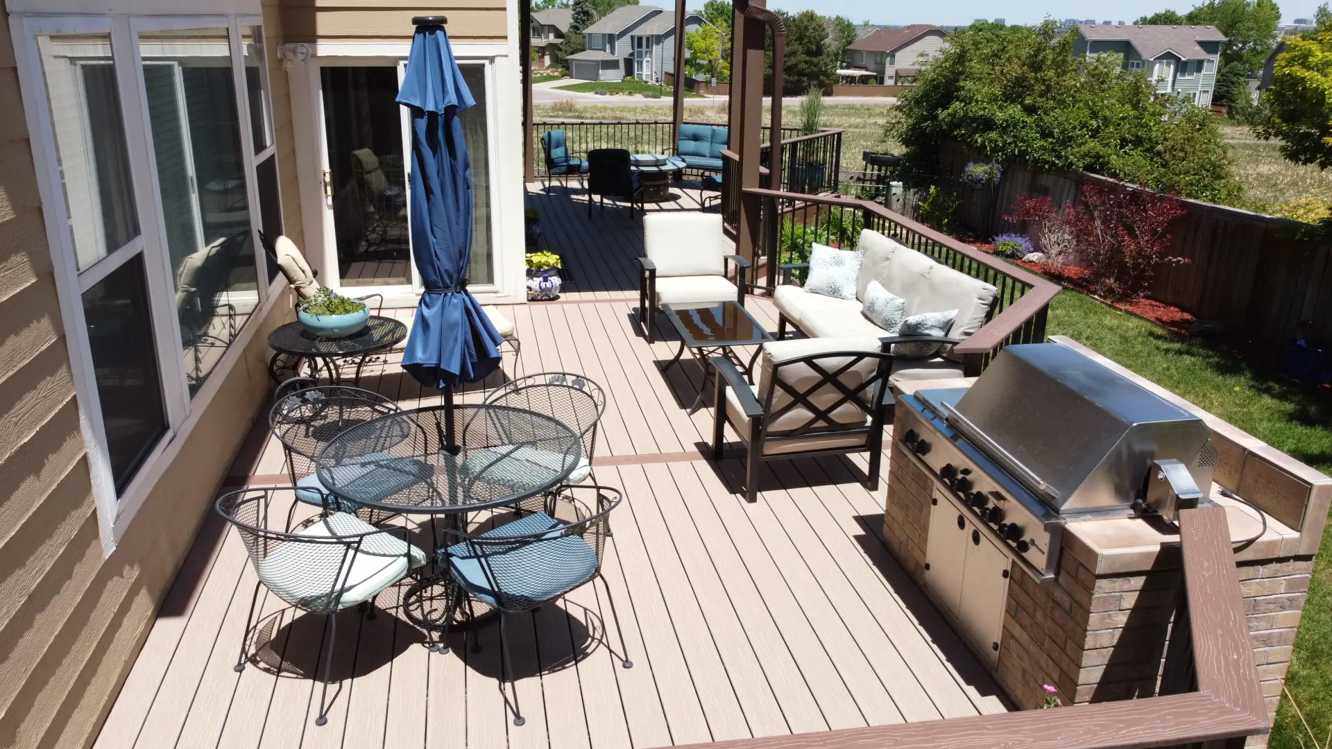 Deck Builder in Highlands Ranch Colorado